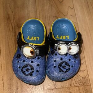 CROCS Minions